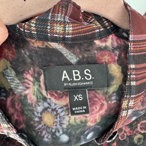 ABS Allen Schwartz Sheer Floral Long Sleeve Button Up Blouse - Picture 9 of 9